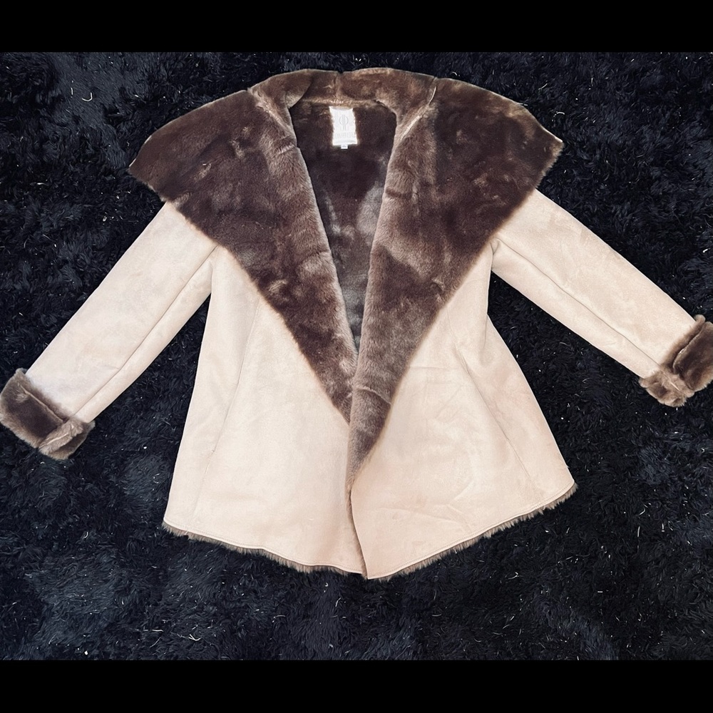 Jennifer Lopez Faux Fur Coat